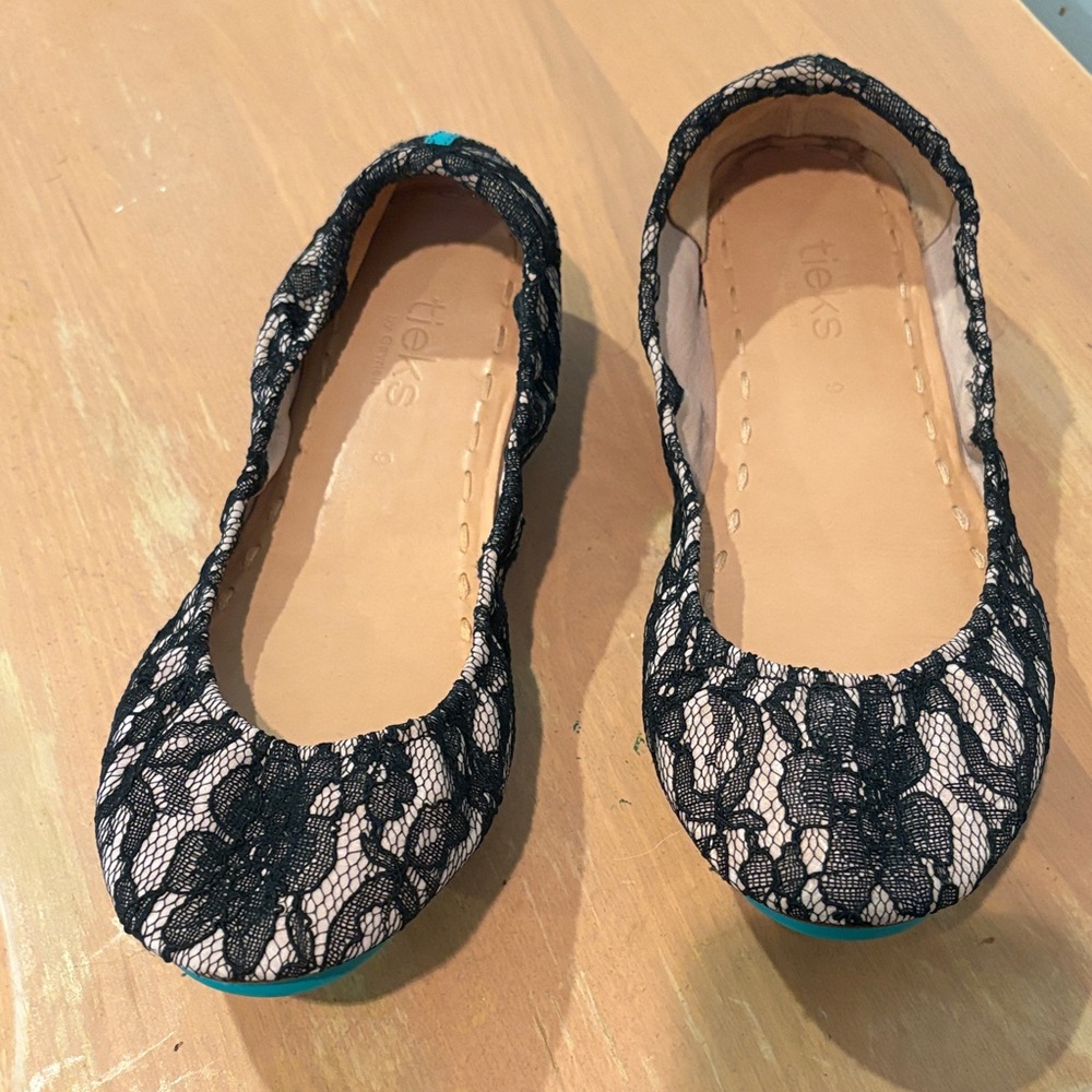 Tieks Nude lace Lace Flats size 9